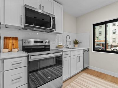 72-74 Chelsea St Unit 3, Boston, MA, 02128
