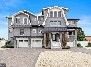 126 Laguna Ln, Long Beach Township, NJ 08008