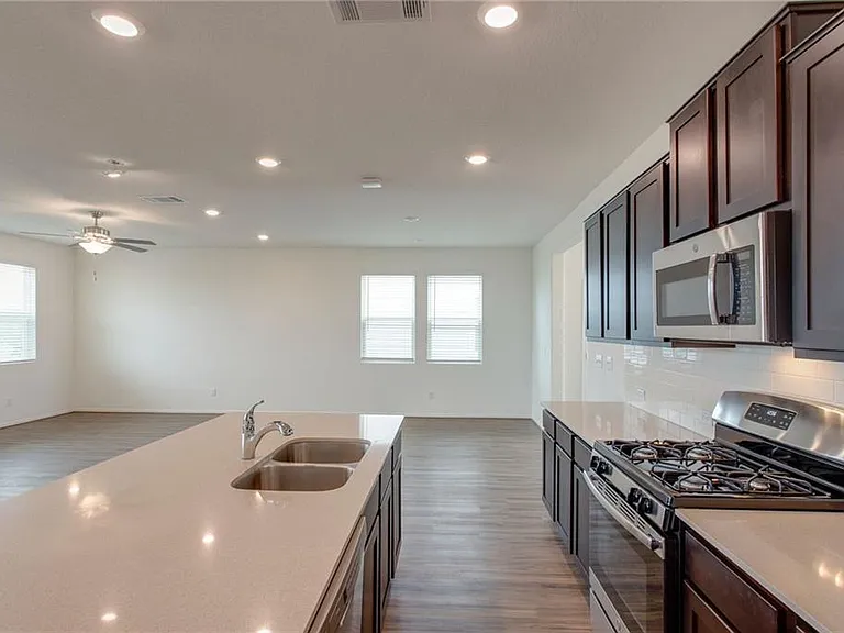 224 Montauk Loop — Photo 15