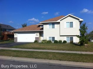 1256 Stone Ridge Rd, Sauk Rapids, MN 56379