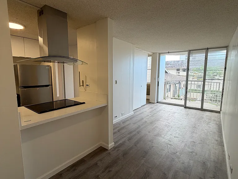 1535 Pensacola St #208 — Photo 1