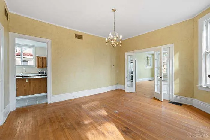 3315 Morrison Ave — Photo 10