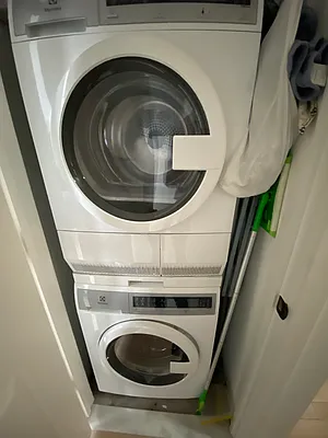 Rented by Capri Jet Realty Corp | media 31