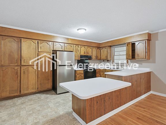 3rd image of 4 Bransfield Ct
