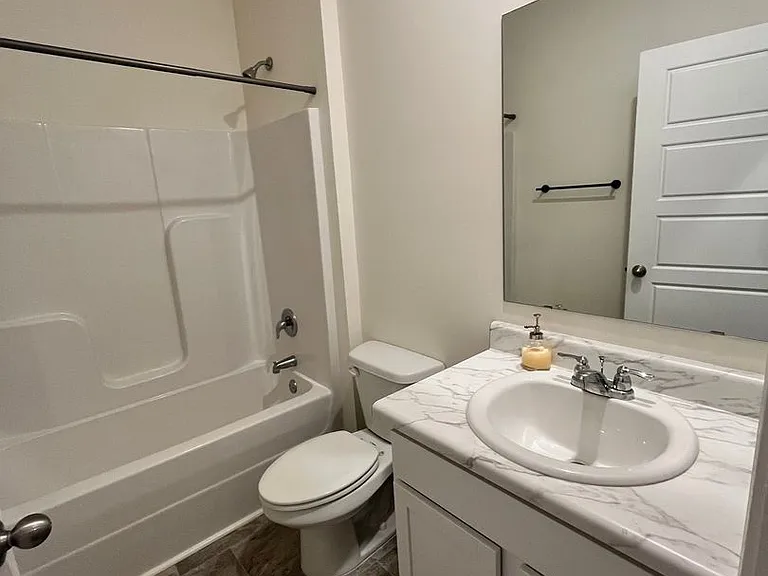 102 Alton Tucker Sr Blvd — Photo 14