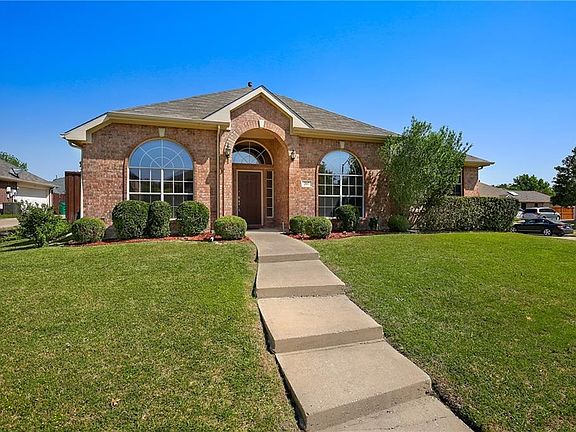 3rd image of 207 Sweetgum Dr
