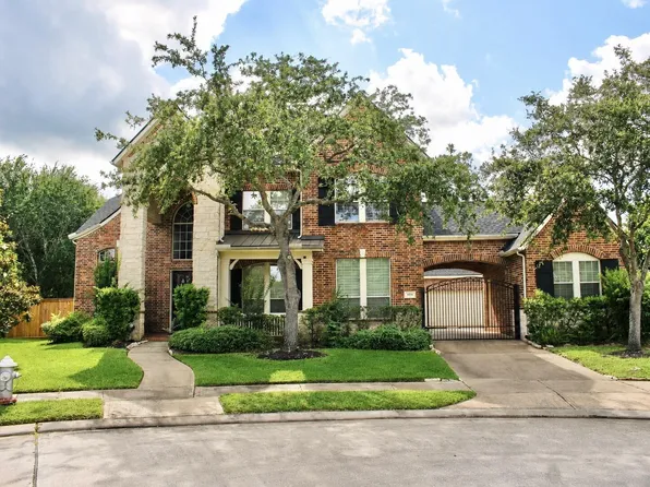 4514 Village Forest Dr, Sugar Land, TX 77479