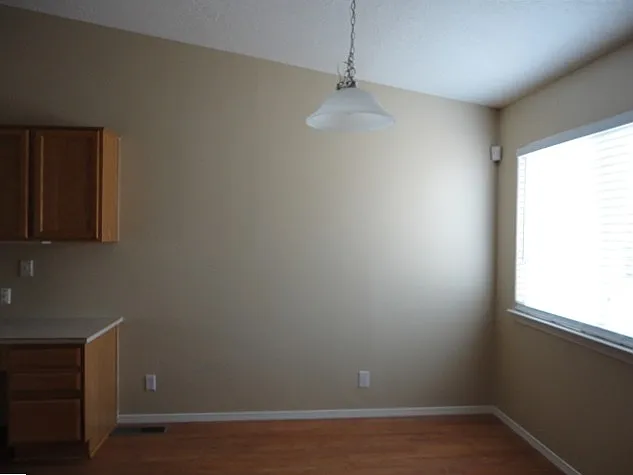 120 Latigo Trl SE — Photo 6
