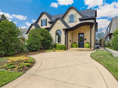 6509 Avondale Dr #B, Nichols Hills, OK, 73116