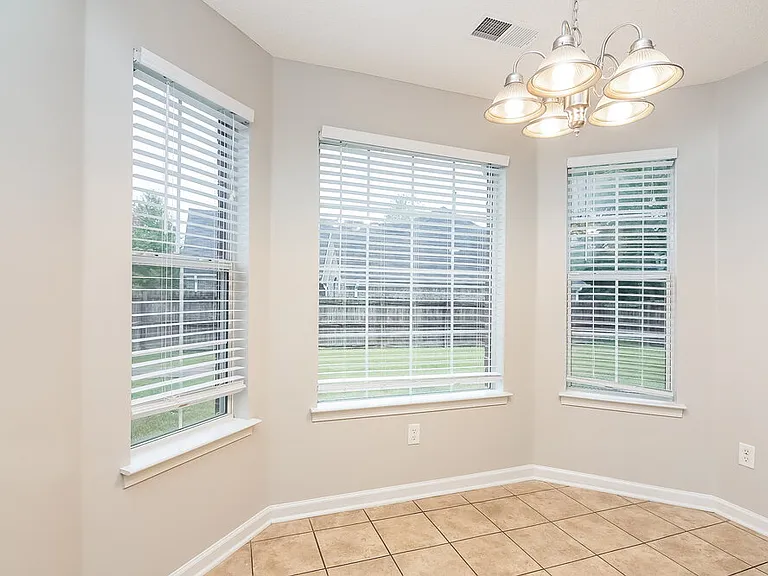 7076 Maple Grove Rd — Photo 3