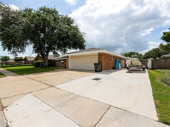 2nd image of 210 Midland Dr