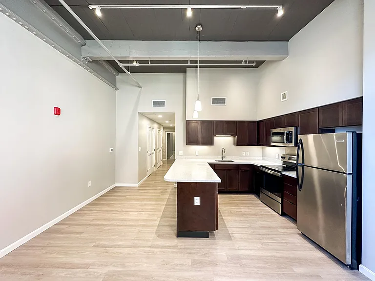 Chatham Lofts — Photo 26