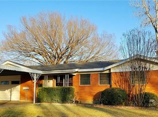 3712 Aurora St, Haltom City, TX 76117