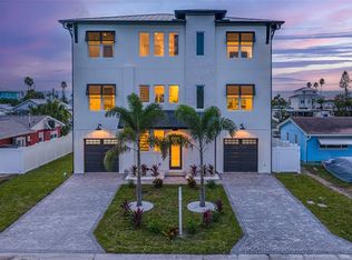 534 Crystal Dr, Madeira Beach, FL 33708