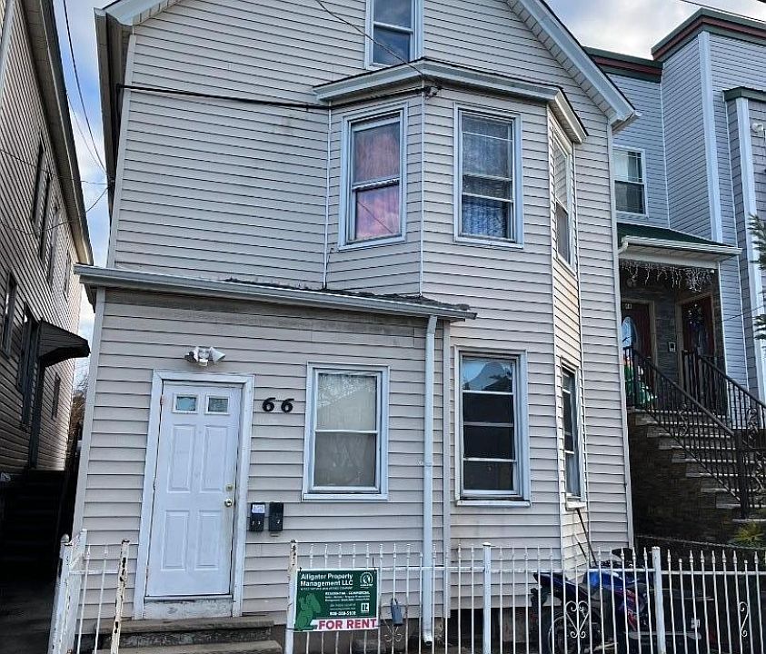 1st image of 66 Erie St #1