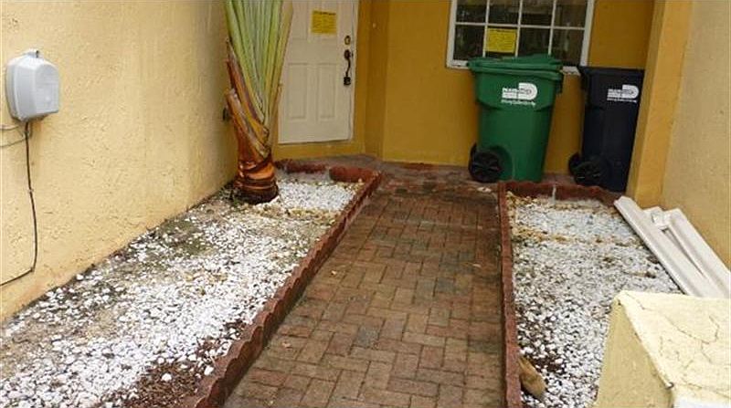 1st image of 11495 NW 79th Ln