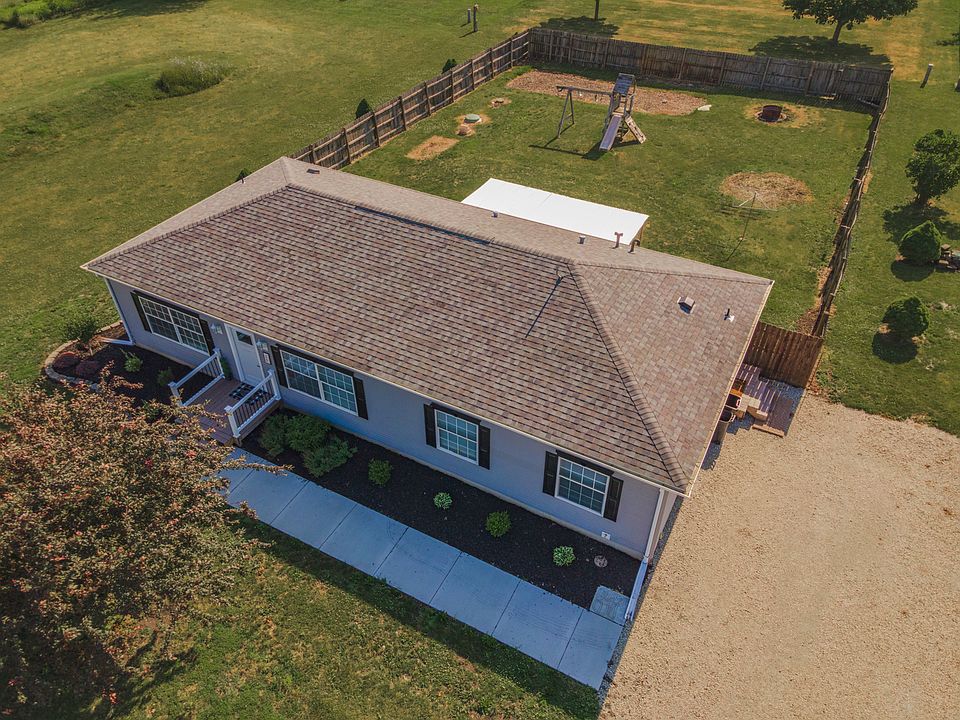 15 Wellington Dr, Saunemin, IL 61769 Zillow