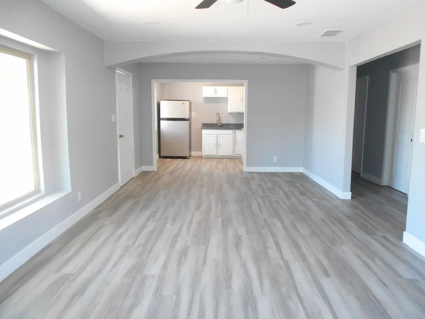 Amazing Single Story Home with Separate Studio! — Photo 4