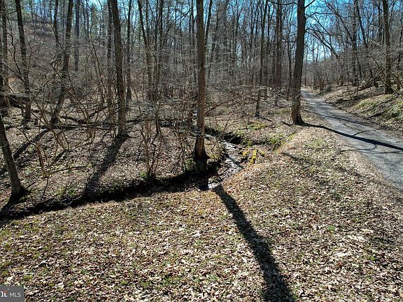 2nd image of LOT On Camp Ln