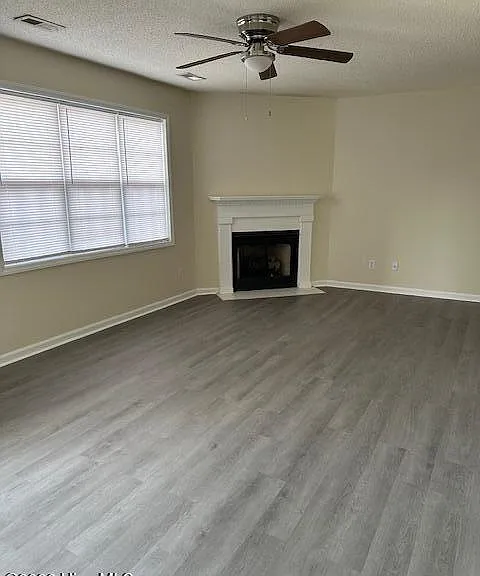 3929 Sterling Pointe Dr #AAA5 — Photo 3