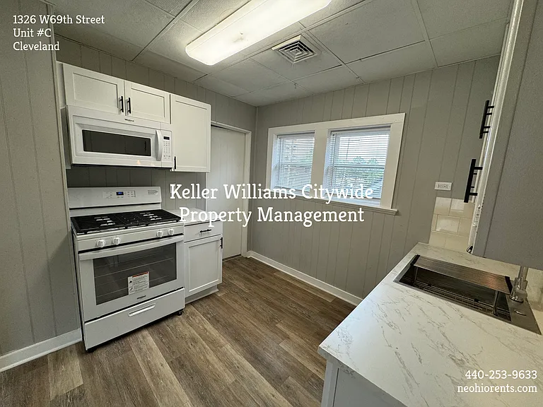 3 Bedroom 1 Bath unit #C — Photo 15