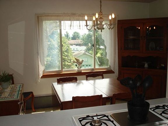 4th image of 3 Tracey Ln