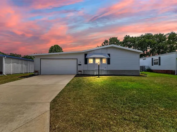 706 Tangerine Dr, Lady Lake, FL 32159