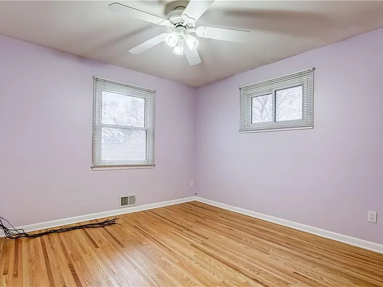 516 Fetzner Rd — Photo 5