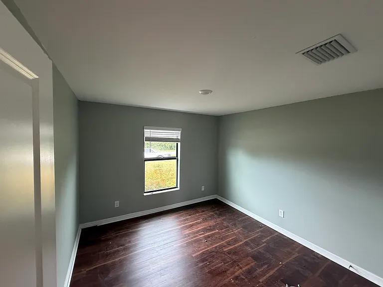 150 Blackstone Dr — Photo 7