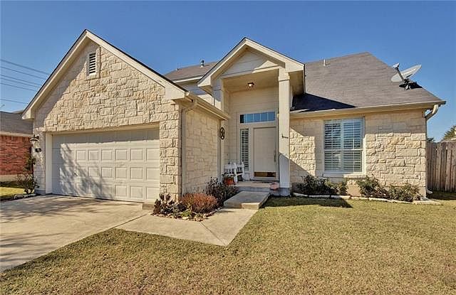 1st image of 109 Sapphire Lake Dr