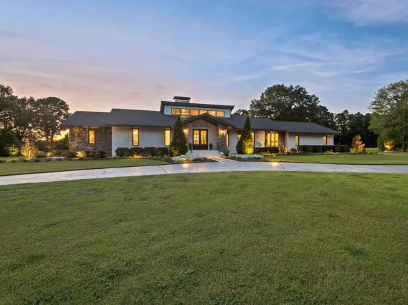 3210 Medford Rd, Durham, NC 27705