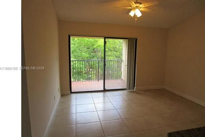 2 bed, 1060 sqft, $2,500 — Photo 4