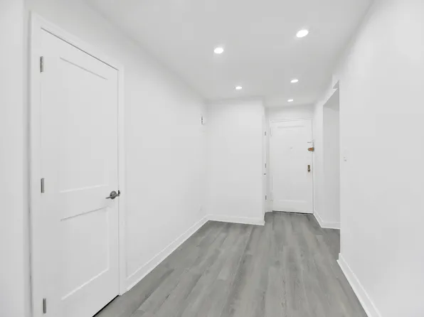 61 Oliver Street image 15 of 26