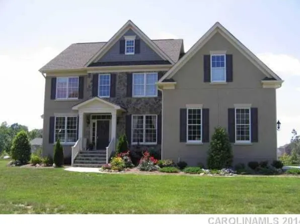 5009 Groves Edge Ln, Waxhaw, NC 28173