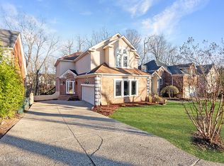 8800 Wooded Trail Ct, Louisville, KY