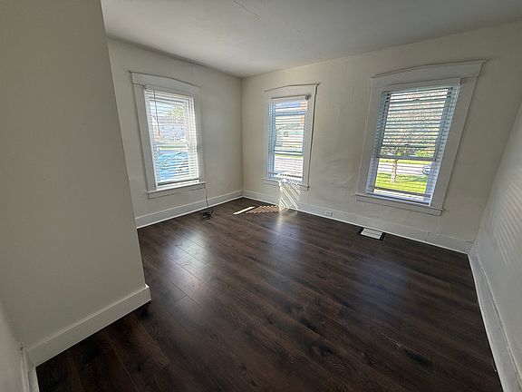 2nd image of 51 Howe St #A