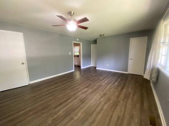 5th image of 5204 Wrightsville Ave