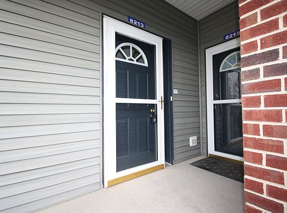 3rd image of 8213 Primrose Ln #F