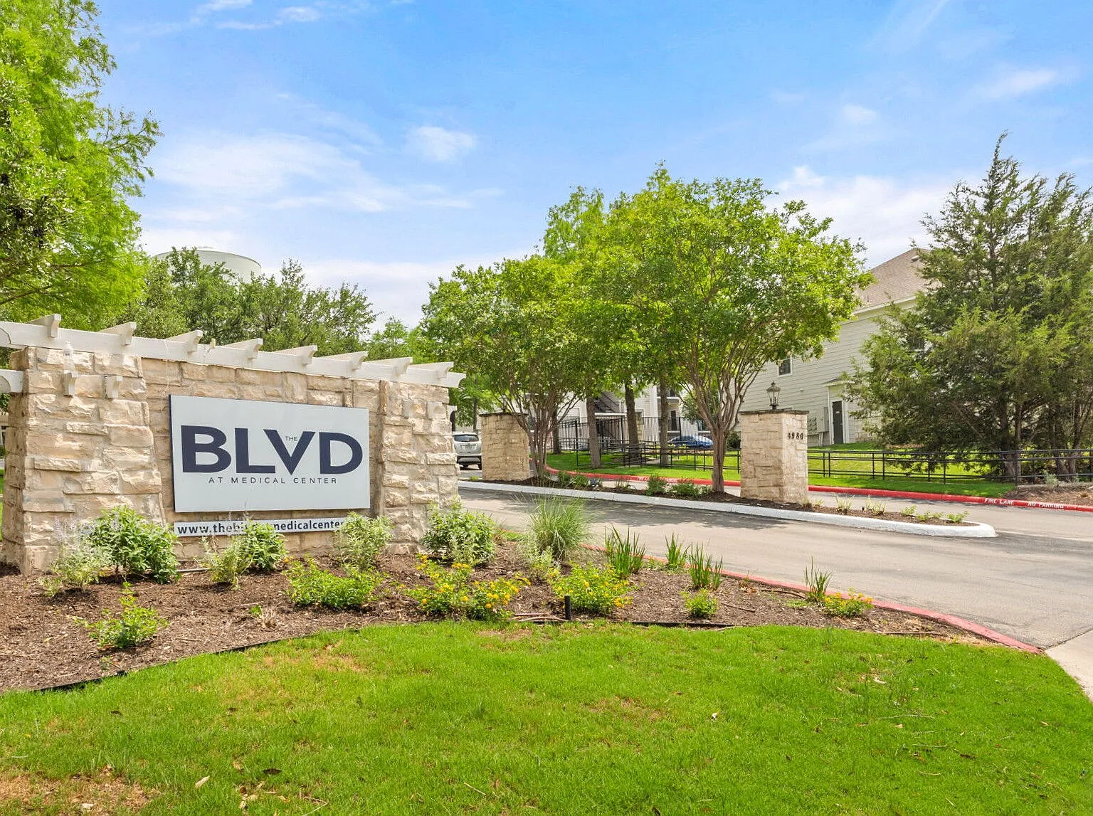 The BLVD at Medical Center — Photo 4