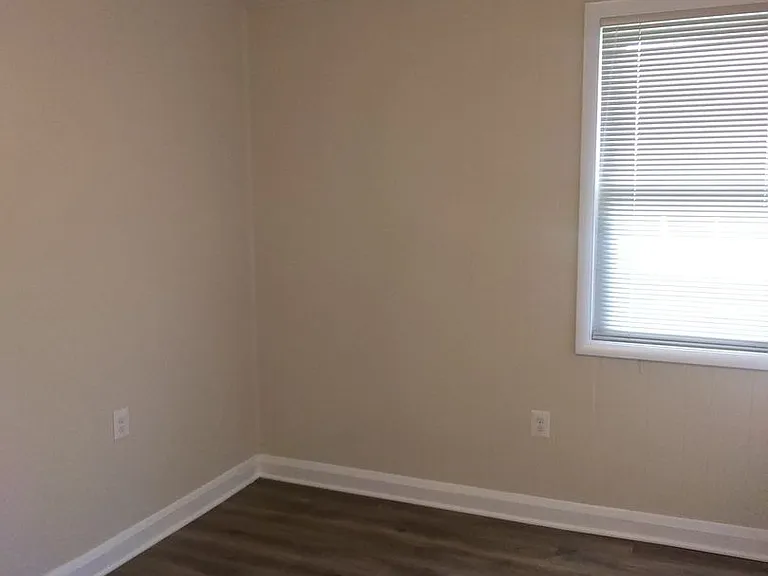 Harborview Apartments — Photo 39