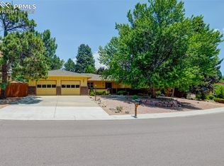 3710 Saddle Rock Rd, Colorado Springs, CO 80918