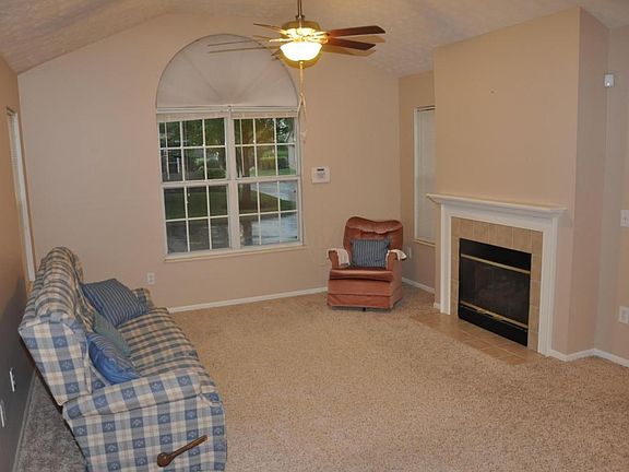 3rd image of 5734 Willow Lake Dr