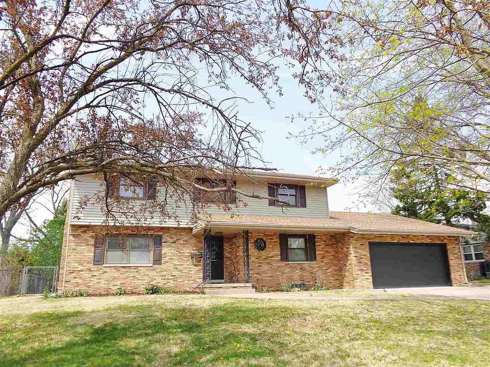 1st image of 1105 W Burnside Dr