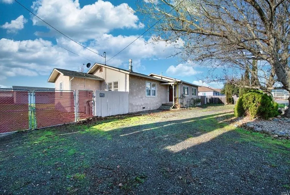 3617 Ritchie Rd — Photo 1