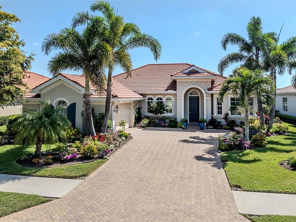 1st image of 222 MARTELLAGO DRIVE