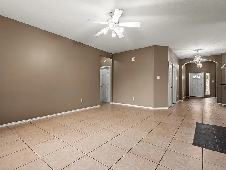 20123 Glen Burn Ct — Photo 14