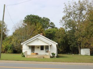 1817 Roanoke Ave, Roanoke Rapids, NC 27870