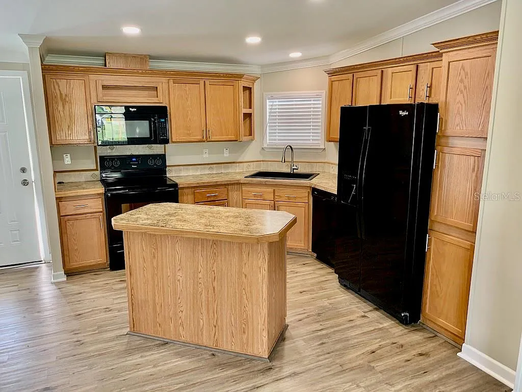 2 bed, 2.0 bath, 1080 sqft, $1,600 — Photo 3