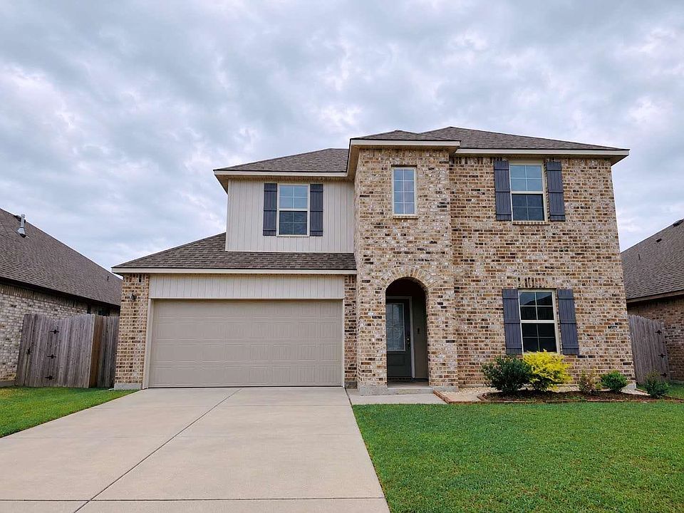 1st image of 112 Autumn Dr