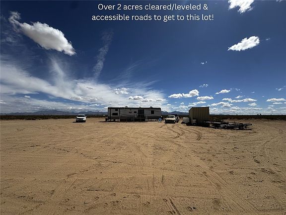 4th image of 2794 W Quartz Rd